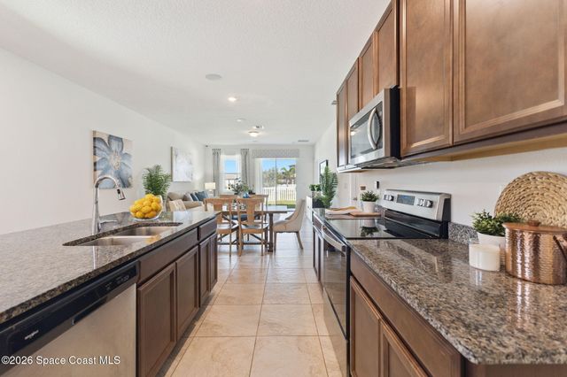 2824 Neverland Drive, New Smyrna Beach, FL 32168