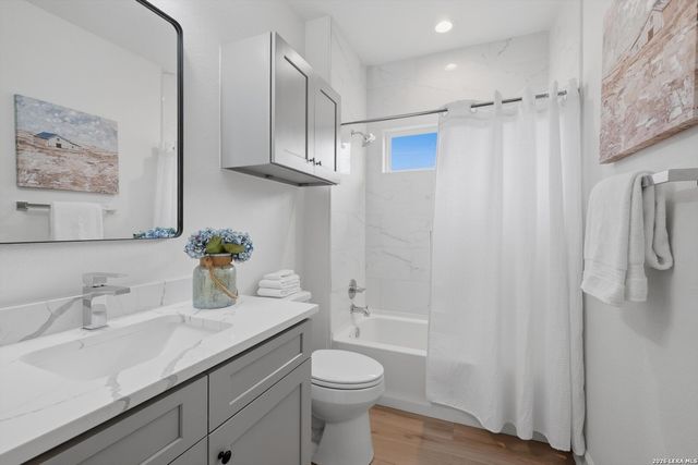 331 E Lambert St, San Antonio, TX 78204