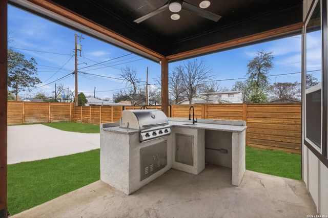 331 E Lambert St, San Antonio, TX 78204