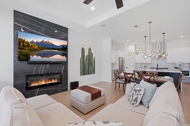 331 E Lambert St, San Antonio, TX 78204