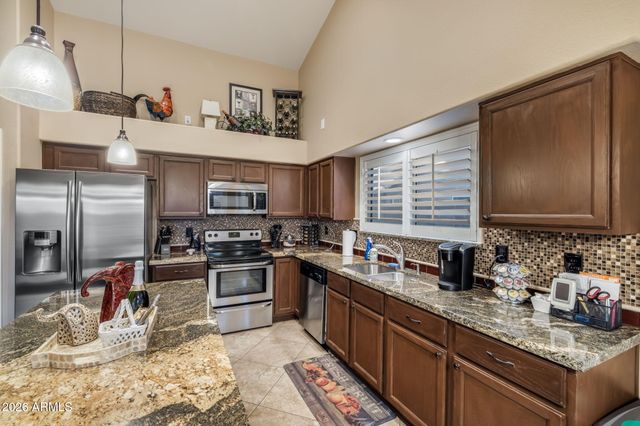 13369 W WILSHIRE Drive, Goodyear, AZ 85395