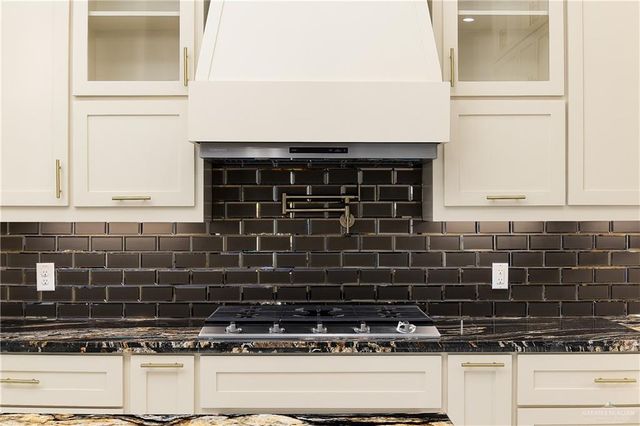 4717 Estancia Parkway, Mcallen, TX 78504