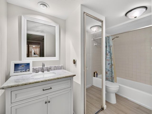 1519 15th Terrace, Palm Beach Gardens, FL 33418