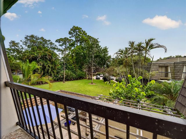 1519 15th Terrace, Palm Beach Gardens, FL 33418