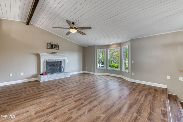 4127 Grey Fox Drive, Kingsport, TN 37664