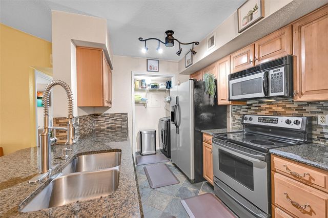 875 Riverside Drive 732, Coral Springs, FL 33071