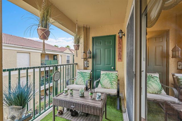 875 Riverside Drive 732, Coral Springs, FL 33071