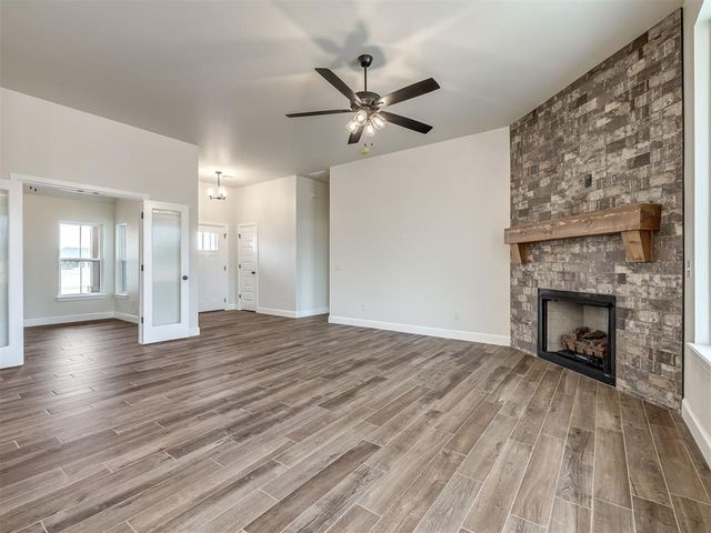 2446 Sierra Circle, Blanchard, OK 73010