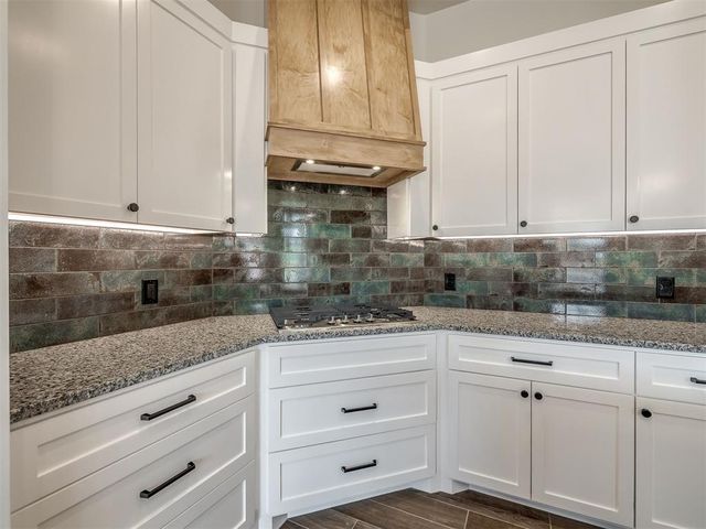 2446 Sierra Circle, Blanchard, OK 73010