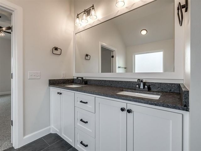 2446 Sierra Circle, Blanchard, OK 73010