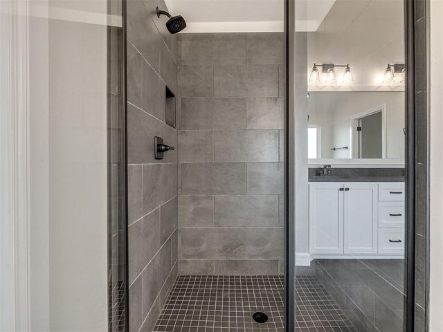 2446 Sierra Circle, Blanchard, OK 73010