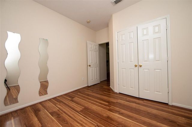 13113 Sunset Cliff Court, Sugar Land, TX 77478