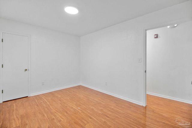 8090 Tippin Ave, Pensacola, FL 32514