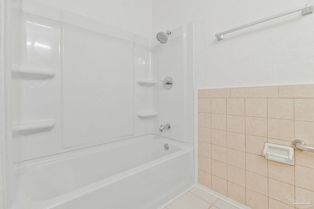 8090 Tippin Ave, Pensacola, FL 32514