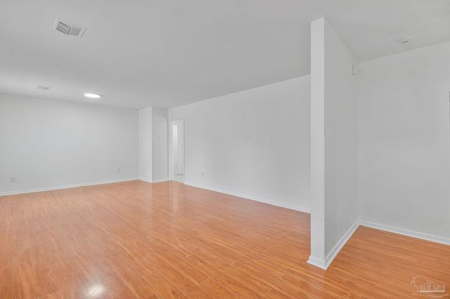 8090 Tippin Ave, Pensacola, FL 32514