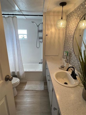 1500 COUNTY ROAD 1 22, Dunedin, FL 34698