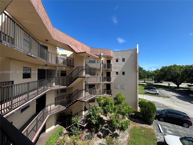 6855 W Broward Blvd 300, Plantation, FL 33317