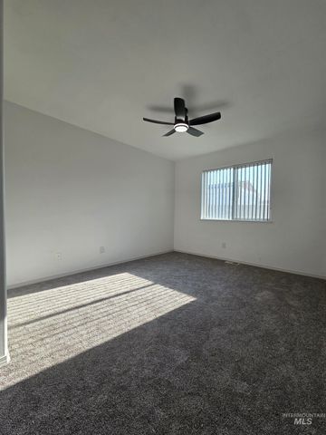 1134 Liberty Dr, Clarkston, WA 99403
