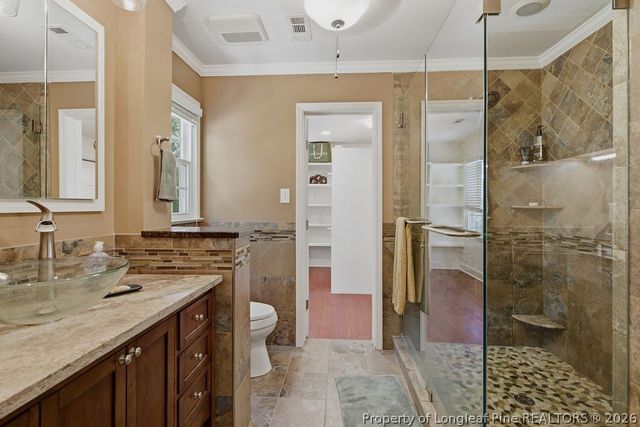 224 Shawcroft Road, Fayetteville, NC 28311