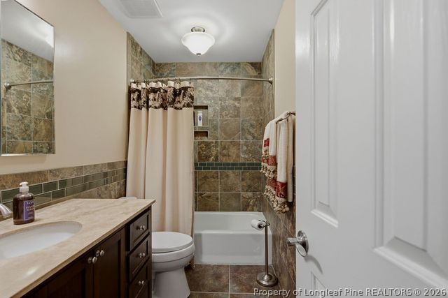 224 Shawcroft Road, Fayetteville, NC 28311