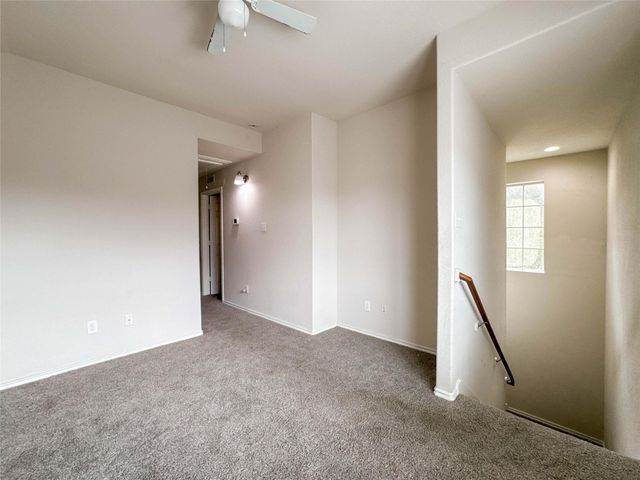 3041 Boxwood Springs Lane, Dickinson, TX 77539