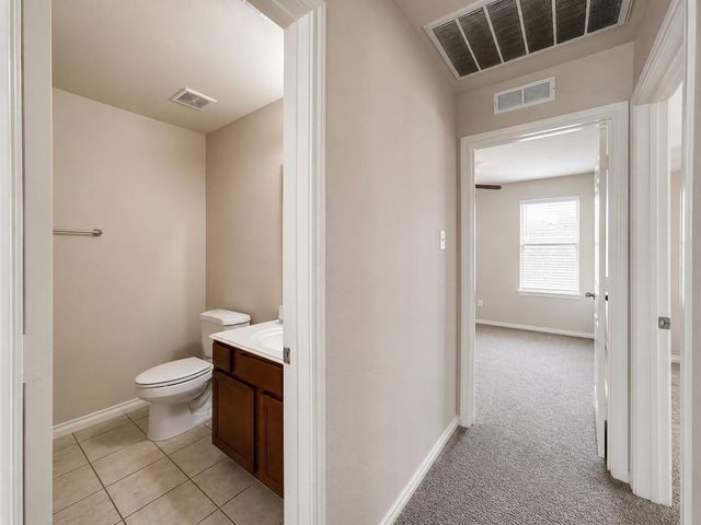 3041 Boxwood Springs Lane, Dickinson, TX 77539