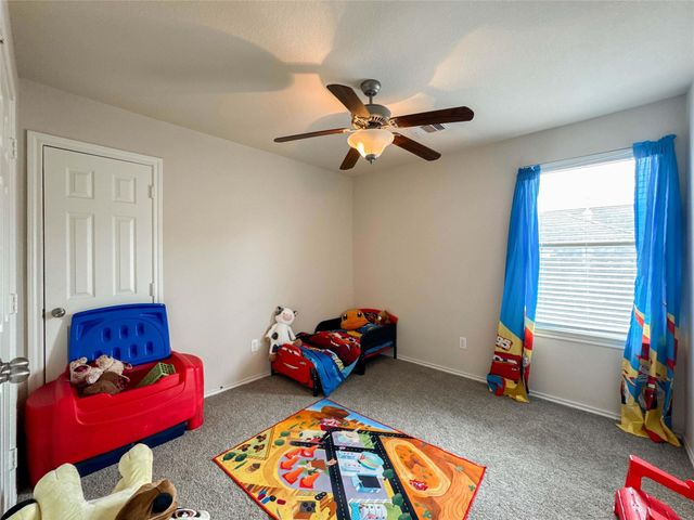 3041 Boxwood Springs Lane, Dickinson, TX 77539