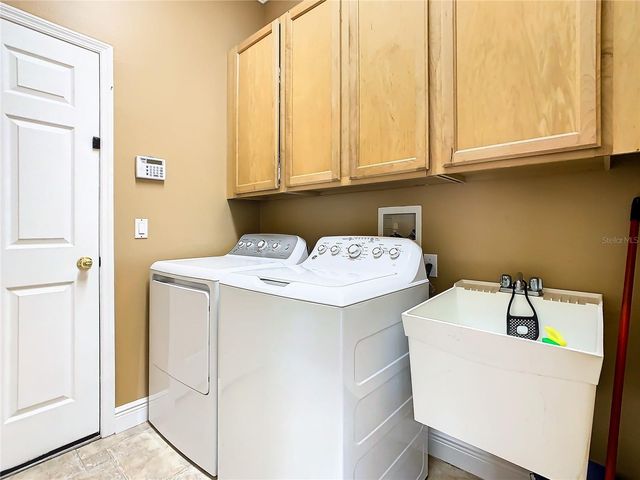 4925 BRIGHTMOUR CIRCLE, Orlando, FL 32837