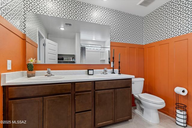 22082 E Thunderhead Drive, Red Rock, AZ 85145