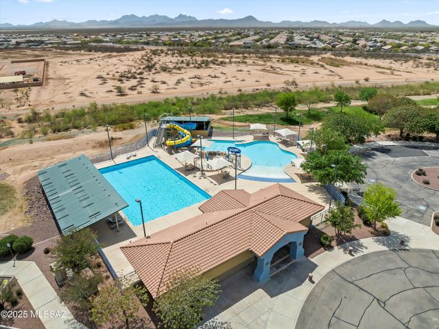 22082 E Thunderhead Drive, Red Rock, AZ 85145