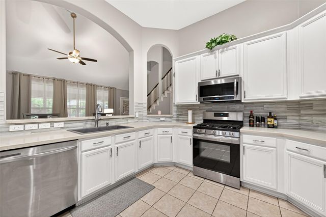 6027 Bassetdale Lane, Houston, TX 77084