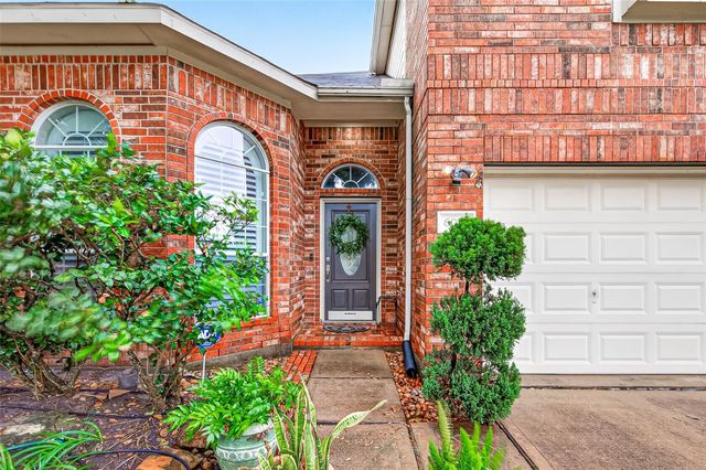 6027 Bassetdale Lane, Houston, TX 77084