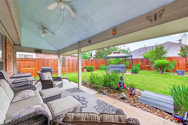 6027 Bassetdale Lane, Houston, TX 77084