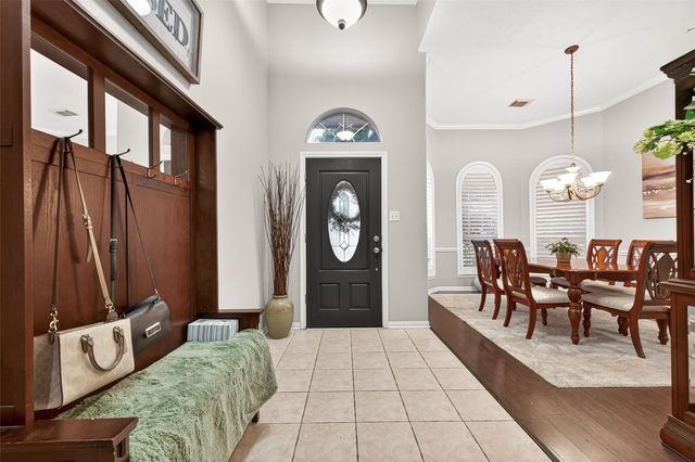 6027 Bassetdale Lane, Houston, TX 77084