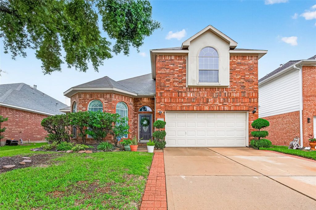 6027 Bassetdale Lane, Houston, TX 77084