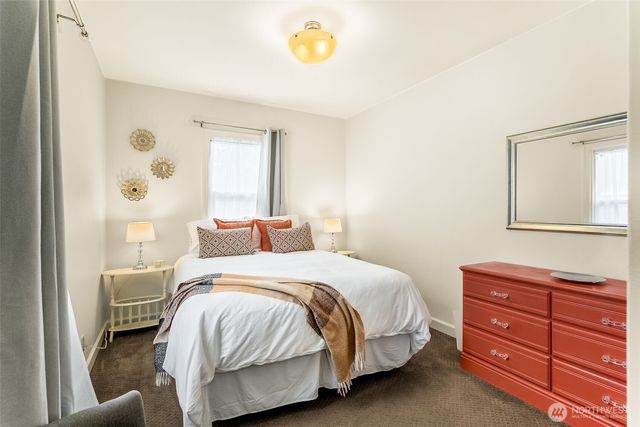 408 7th Avenue SE, Olympia, WA 98501