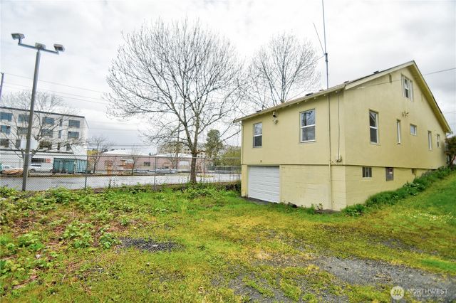 408 7th Avenue SE, Olympia, WA 98501