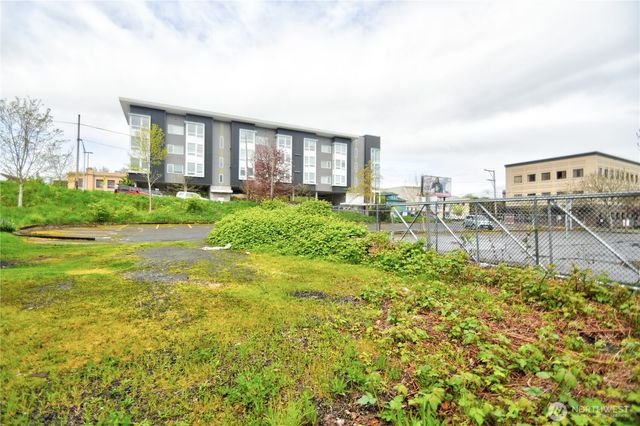 408 7th Avenue SE, Olympia, WA 98501