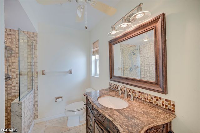 2301 SE 5th CT, Cape Coral, FL 33990
