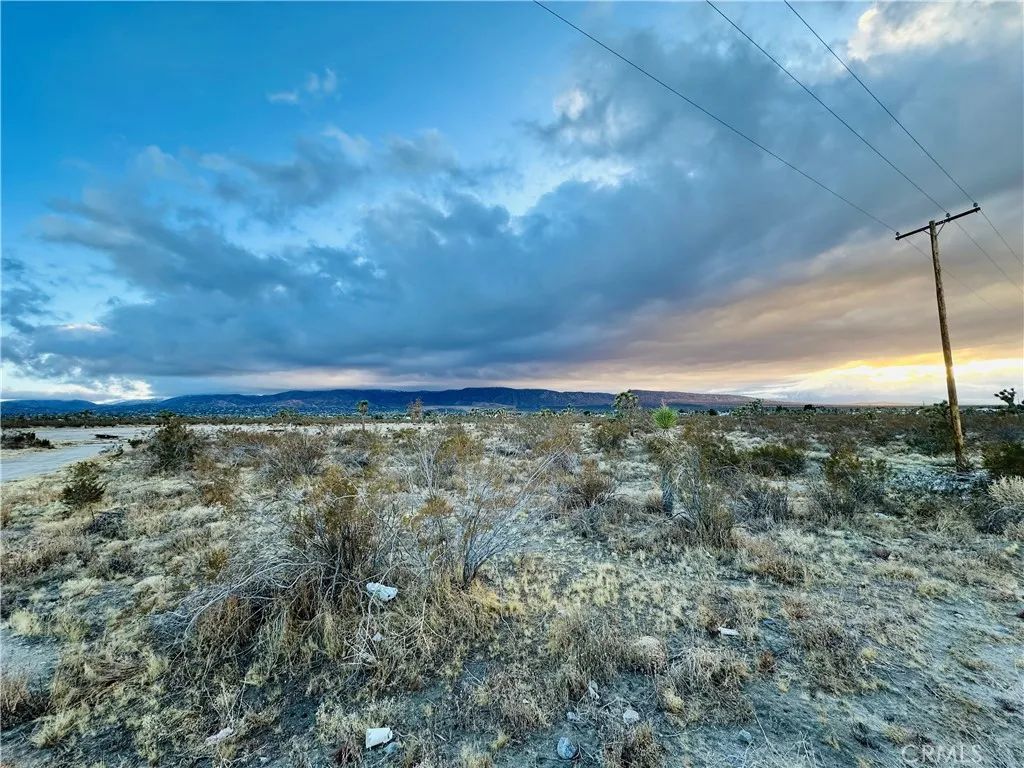 0 La Mesa, Pinon Hills, CA 92372