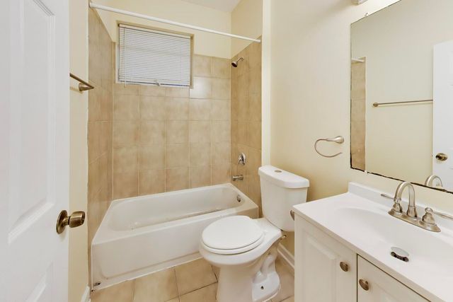 6335 S Normal Boulevard, Chicago, IL 60621