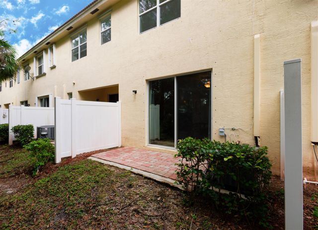 9674 SW Purple Martin Way, Stuart, FL 34997