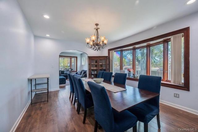 164-26 Grand Central Parkway, Jamaica, NY 11432