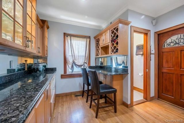 164-26 Grand Central Parkway, Jamaica, NY 11432