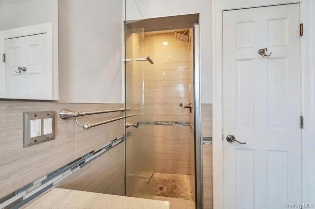 164-26 Grand Central Parkway, Jamaica, NY 11432