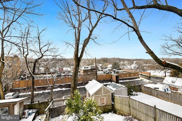 5176 FULTON ST NW, Washington, DC 20016