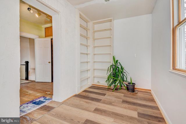 5176 FULTON ST NW, Washington, DC 20016