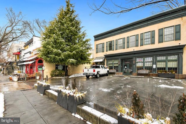 5176 FULTON ST NW, Washington, DC 20016