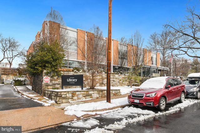 5176 FULTON ST NW, Washington, DC 20016