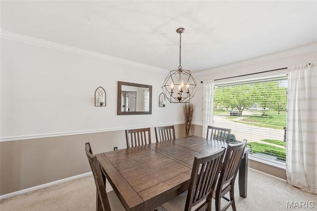 16762 Kingstowne Estates Drive, Wildwood, MO 63011